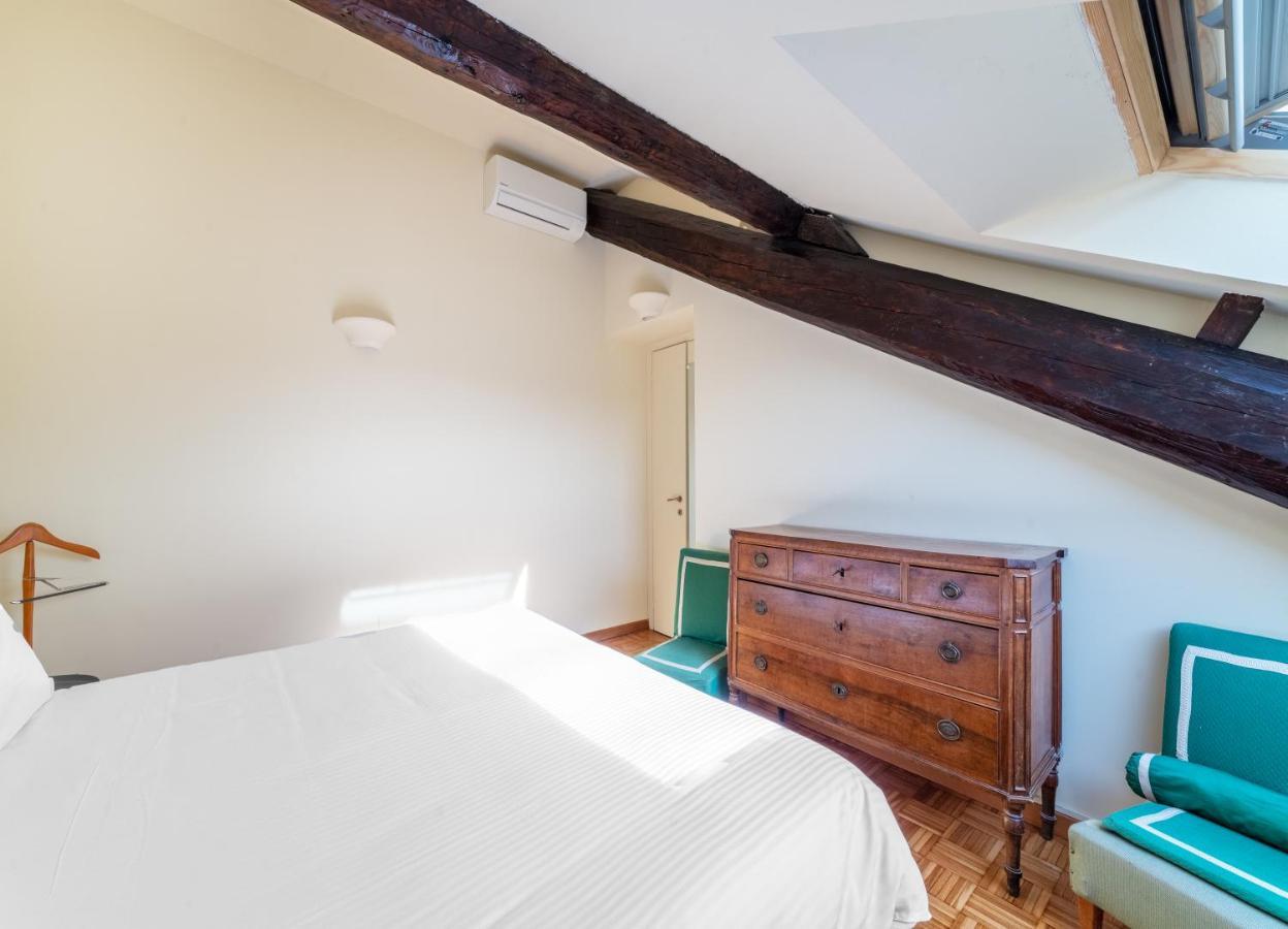 Brera - Sella Charme Apartment Castle View Милан Экстерьер фото