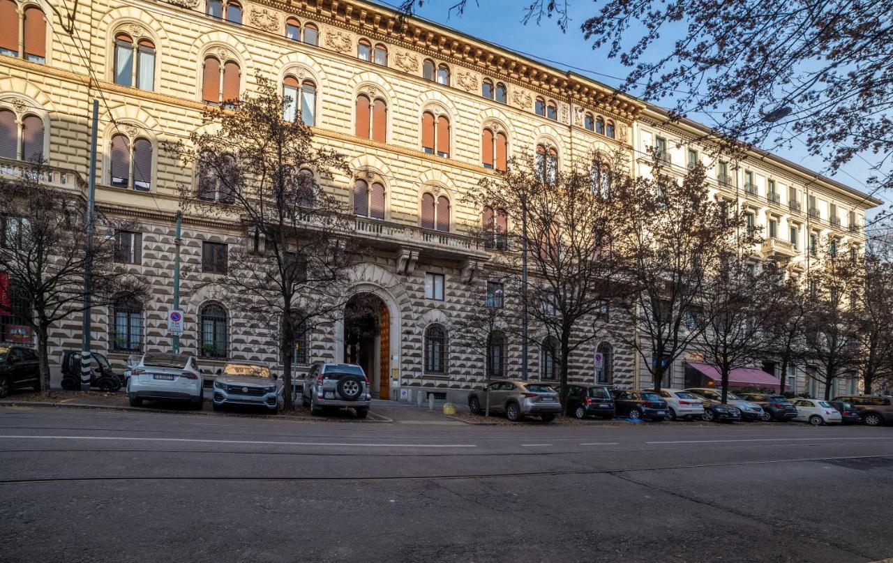 Brera - Sella Charme Apartment Castle View Милан Экстерьер фото