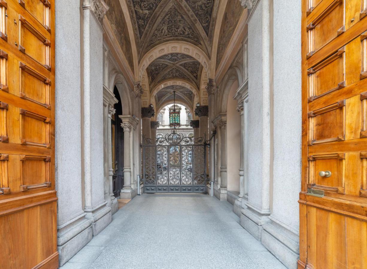 Brera - Sella Charme Apartment Castle View Милан Экстерьер фото