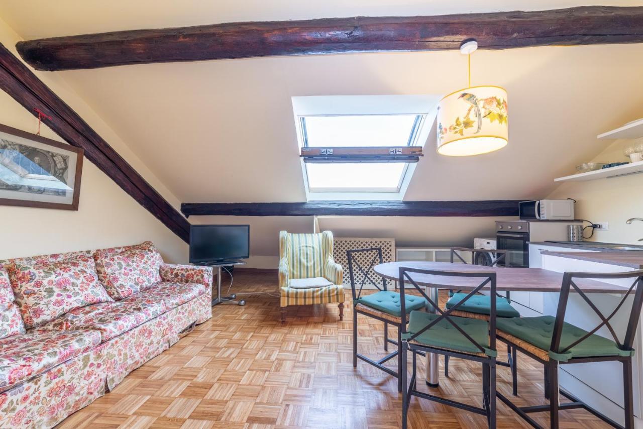 Brera - Sella Charme Apartment Castle View Милан Экстерьер фото